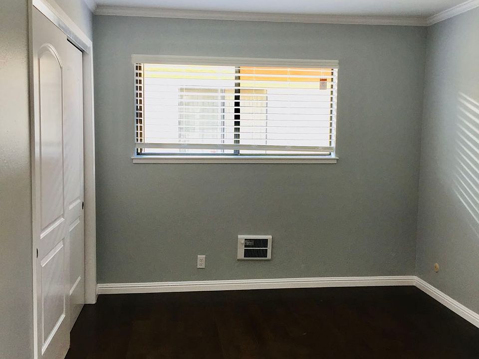 1st image of 280 Richmond Dr