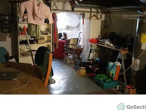 4th image of 1407 N Corlies St