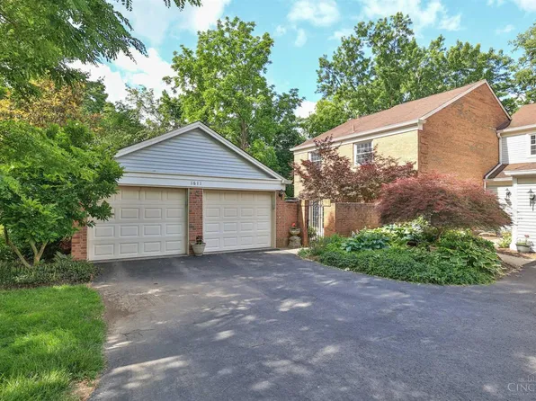 1611 Braintree Dr, Cincinnati, OH 45255