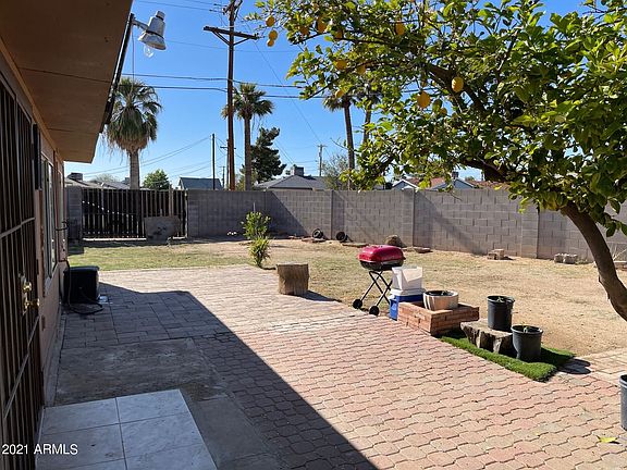 3rd image of 3644 W San Juan Ave