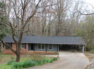 260 Cavalier Rd, Athens, GA 30606