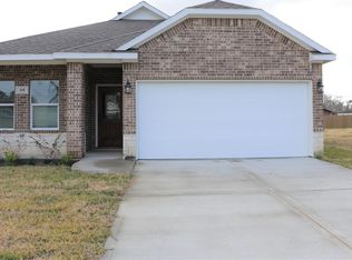 305 Carlos Leal Dr, Dayton, TX 77535