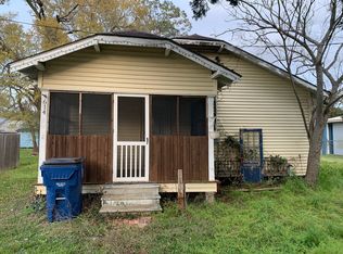 614 N Avenue M, Crowley, LA 70526