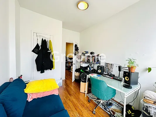 Rented by GROOME REALTY LLC | media 18