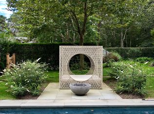 27 W Gate Rd, Wainscott, NY 11975