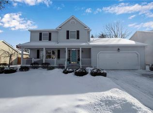 879 Thomas Fox Dr W, North Tonawanda, NY