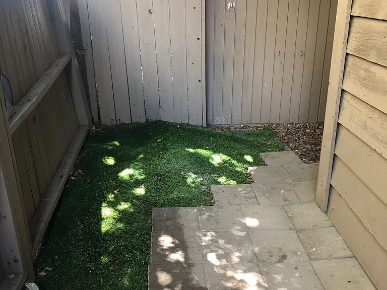 4712 Whitsett Ave #3 — Photo 14