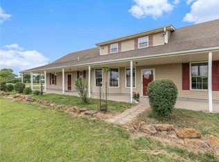17313 S Gray Dr, Pleasant Hill, MO 64080