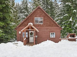 170 Cascade Pl, Snoqualmie Pass, WA 98068