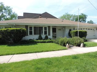358 W Vallette St, Elmhurst, IL