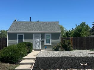 2084 Elmira St, Aurora, CO 80010