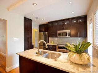 4801 Riviera Dr #B, Coral Gables, FL 33146