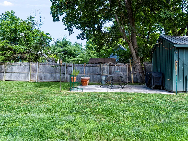 120 Church St — Photo 28