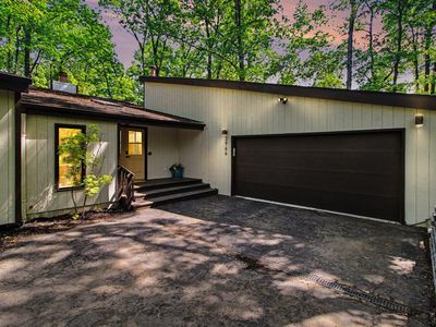 3966 Penberton Dr, Ann Arbor, MI, 48105