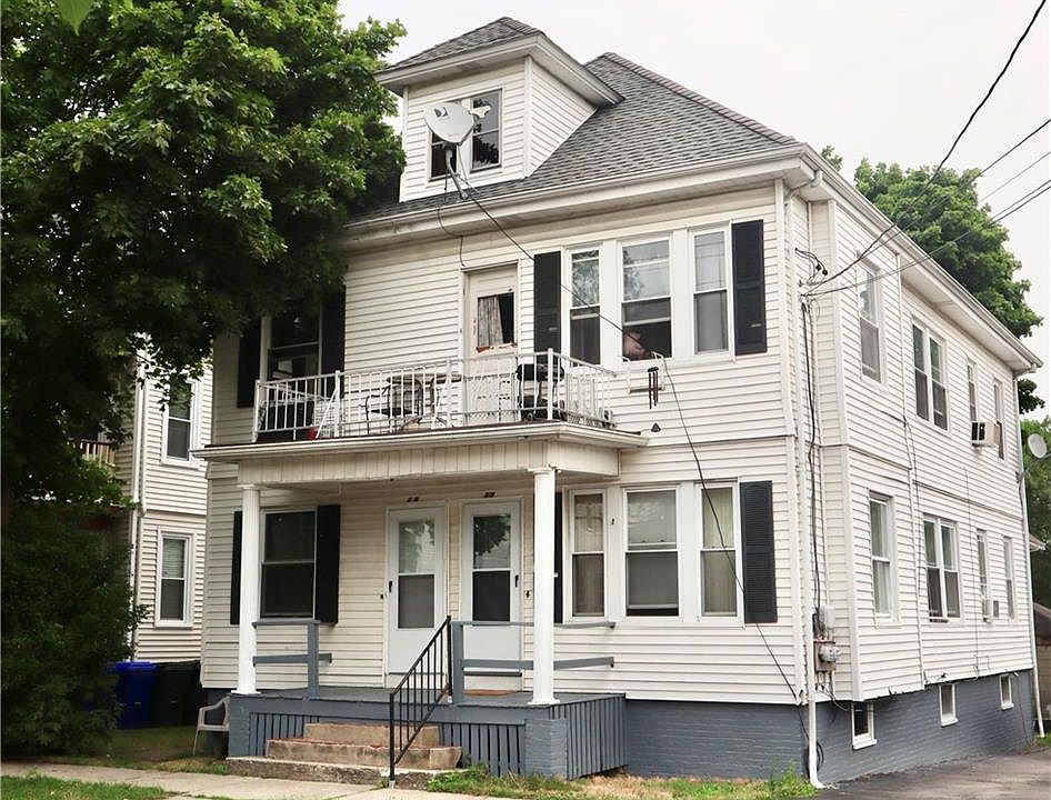 1st image of 17 Tyndall Ave