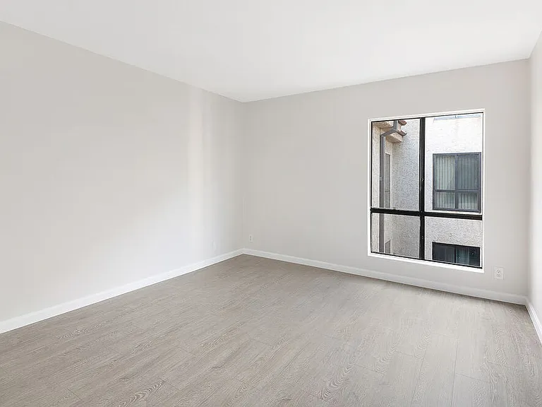 1750 Camino Palmero St #538 — Photo 8