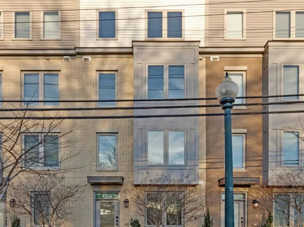 1924 Chapman Ave #10, Rockville, MD 20852