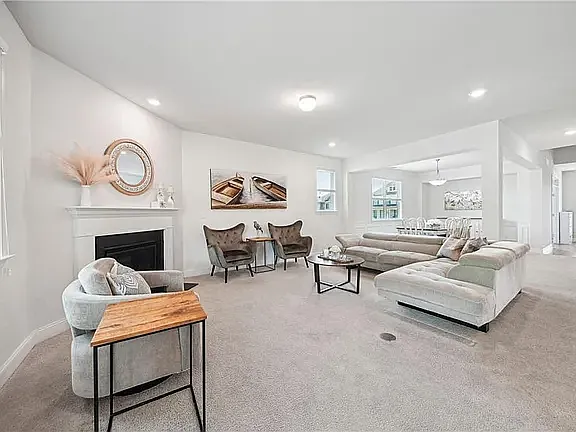 7455 Easton Valley Ln — Photo 23