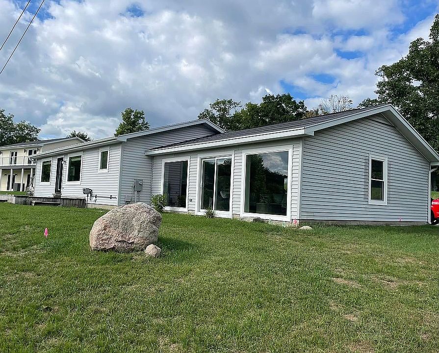 1st image of 9811 Doyle Dr