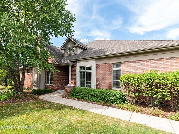 2nd image of 5 Shadow Creek Cir