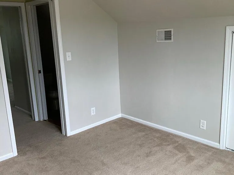 2510 Browns Ln — Photo 16