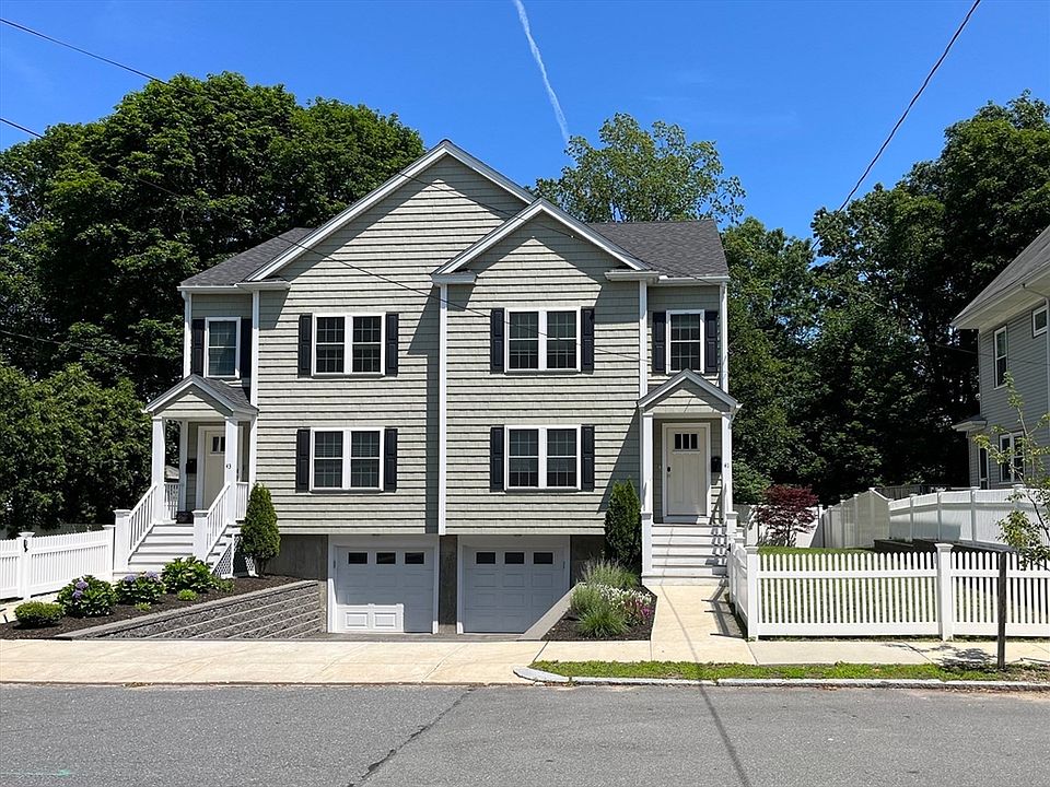 1st image of 41 Rangeley Rd Unit 41