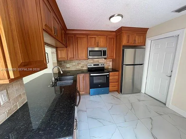 11009 Mainsail Dr #11009 — Photo 8