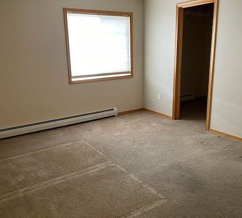 4th image of 625 N 5th Ave