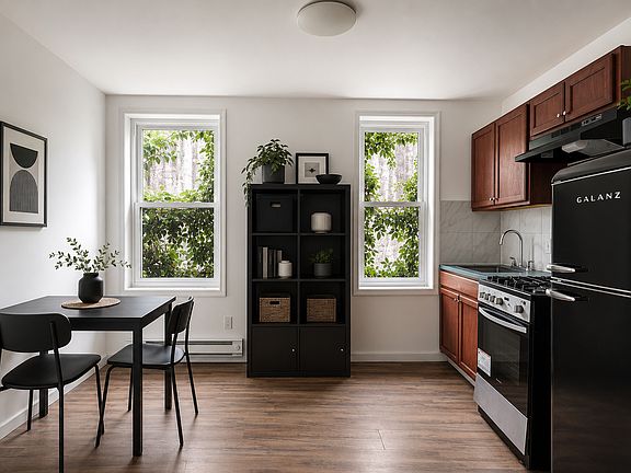 2nd image of 2310 Cecil B Moore Ave #2R