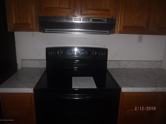 4th image of 137 Brewster St