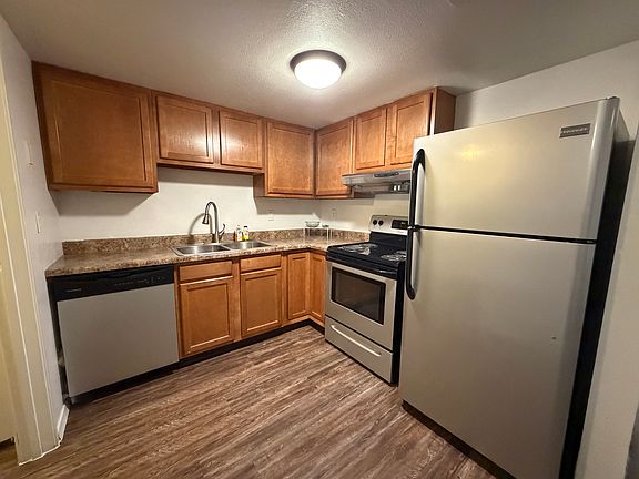 3rd image of 2759 W Anklam Rd APT C