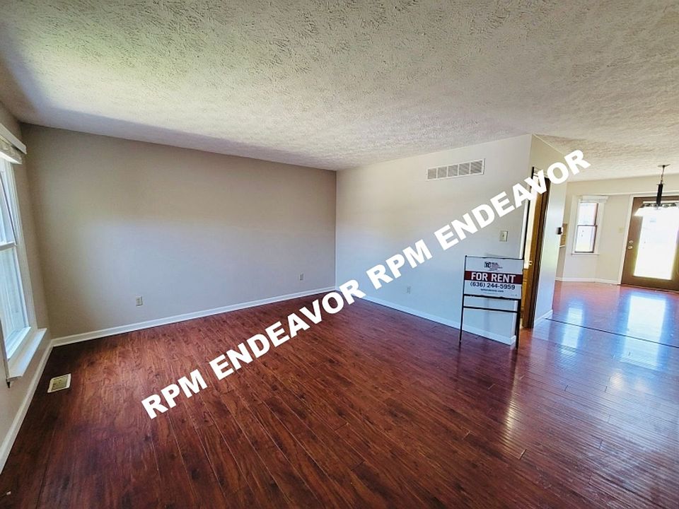 1368 Deerfield Estates Dr, O'fallon, MO 63366 Zillow