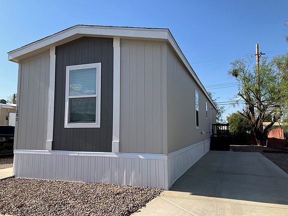 2nd image of 1890 W Desert Broom Ln