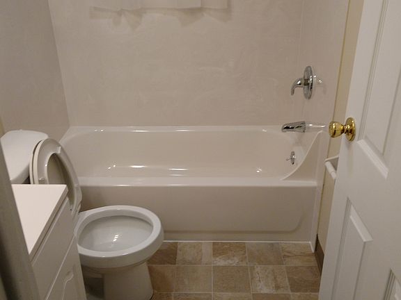 4th image of 4959 Fairway Ct