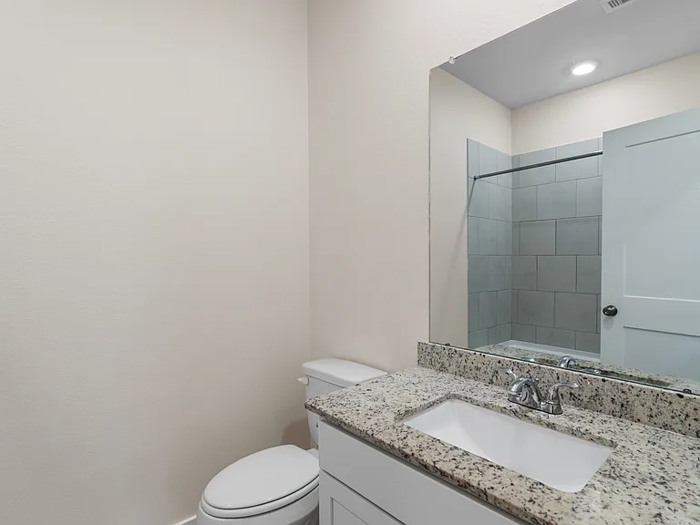 5811 Quest Valley — Photo 13