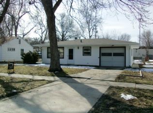 6927 Logan Ave, Lincoln, NE 68507