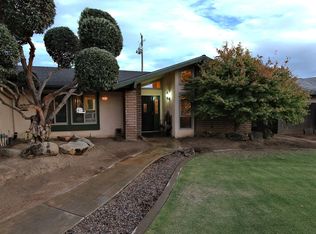 1936 Calimyrna Ave, Clovis, CA 93611