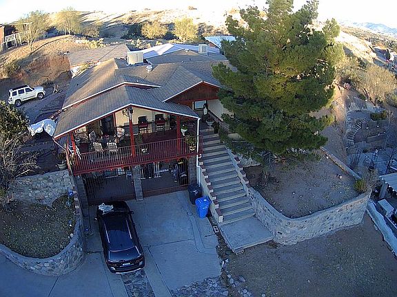 1124 w Cimarron st
