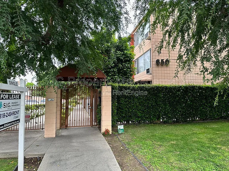 Oakland Summit — Photo 21