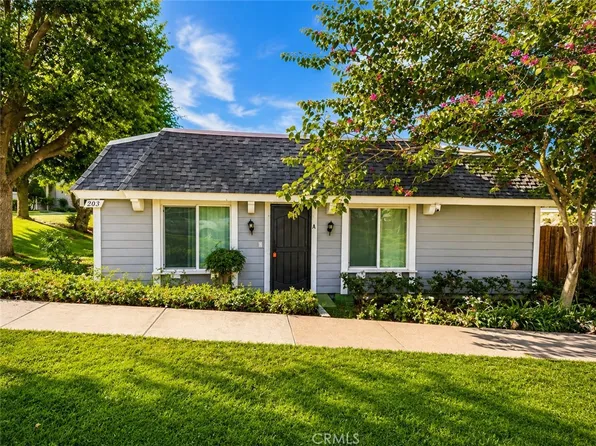 203 N Kodiak St APT A, Anaheim, CA 92807
