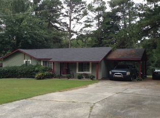 9058 Homewood Dr, Riverdale, GA