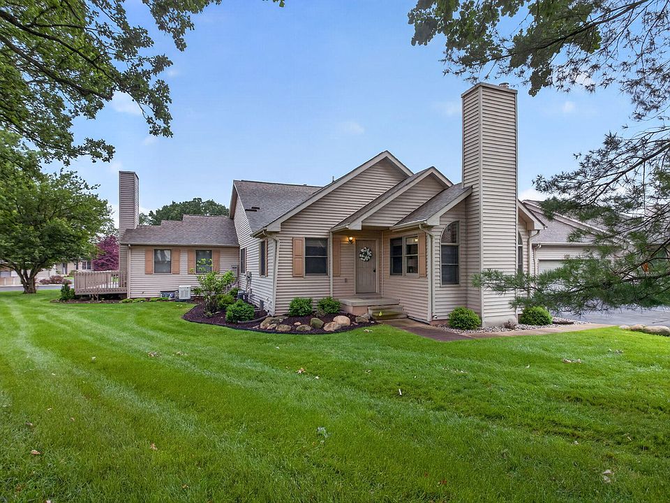 1st image of 4297 Fairway Ln