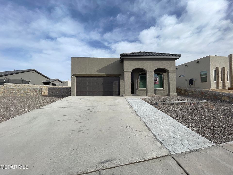 1st image of 216 Bretby Pl