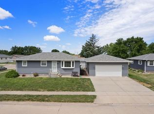 1558 44th Ave, Columbus, NE 68601