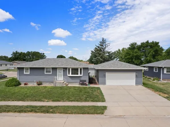 1558 44th Ave, Columbus, NE 68601