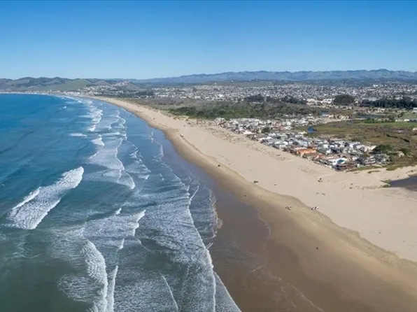 1638 Aloha Pl #26, Oceano, CA 93445