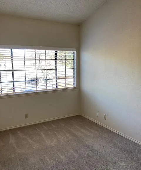Upstairs Bedroom 2