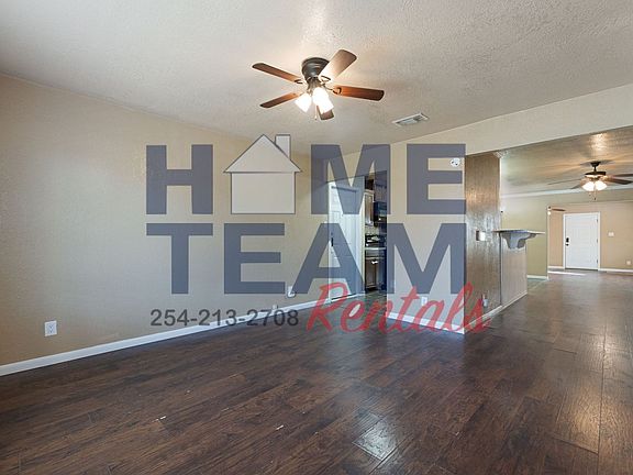 3rd image of 1802 Sycamore Dr