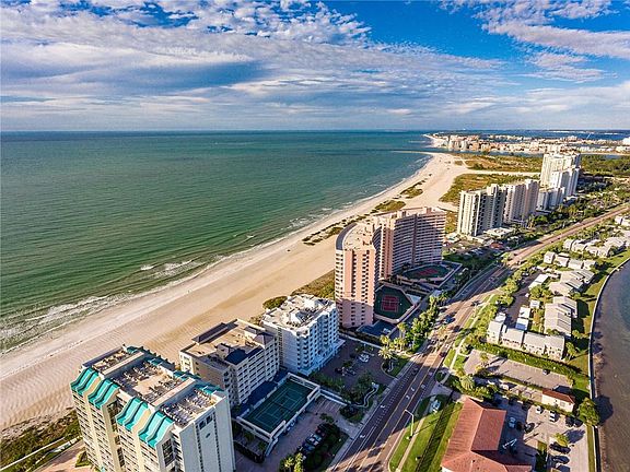 4th image of 1370 Gulf Blvd APT 503