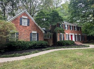 7615 Woodridge Dr, Pewee Valley, KY 40056
